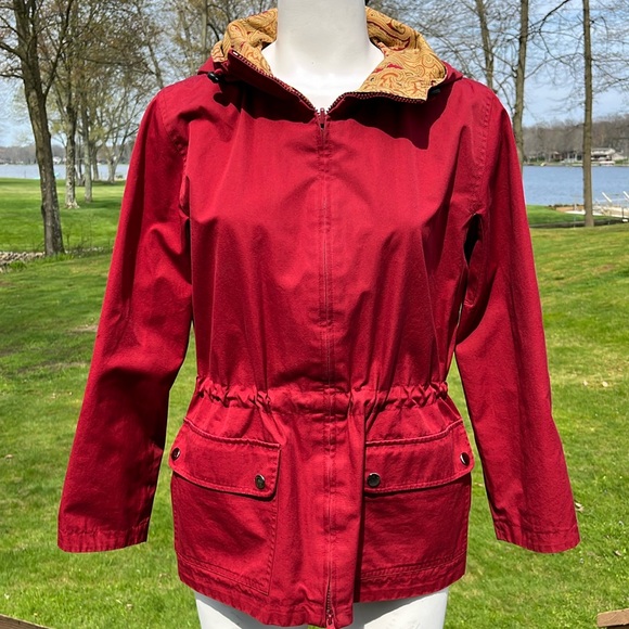 Casual Corner Jackets & Blazers - Vintage Casual Corner Annex reversible paisley & red jacket MP